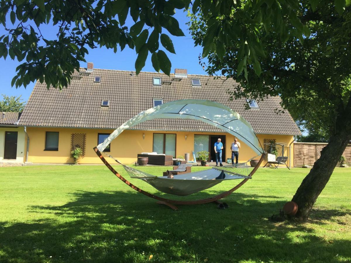 Ferienwohnungen "Weitblick" Und "Schwalbennest" Lodmannshagen Extérieur photo